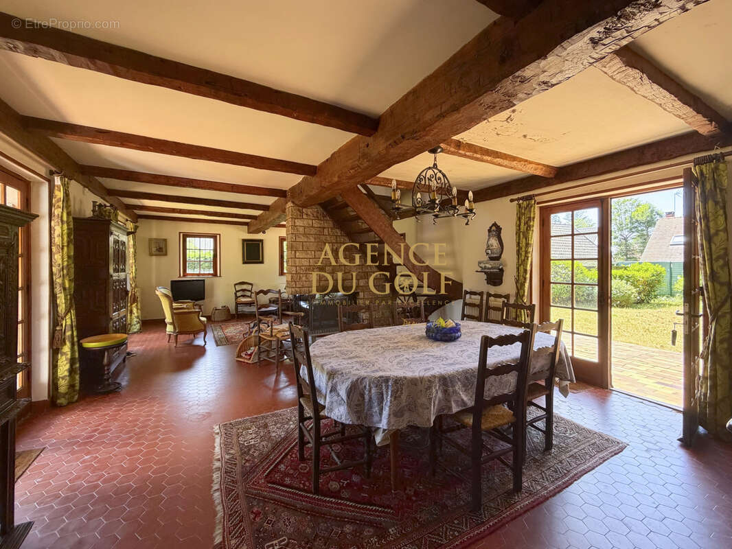 Maison familiale de 145 m2 sur 843 m2 de terrain, secteur forêt Stella - photo 2