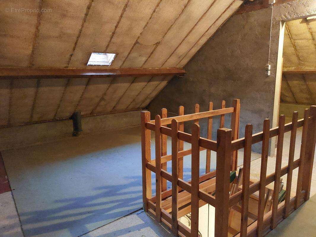 Maison à SAVIGNE-L&#039;EVEQUE