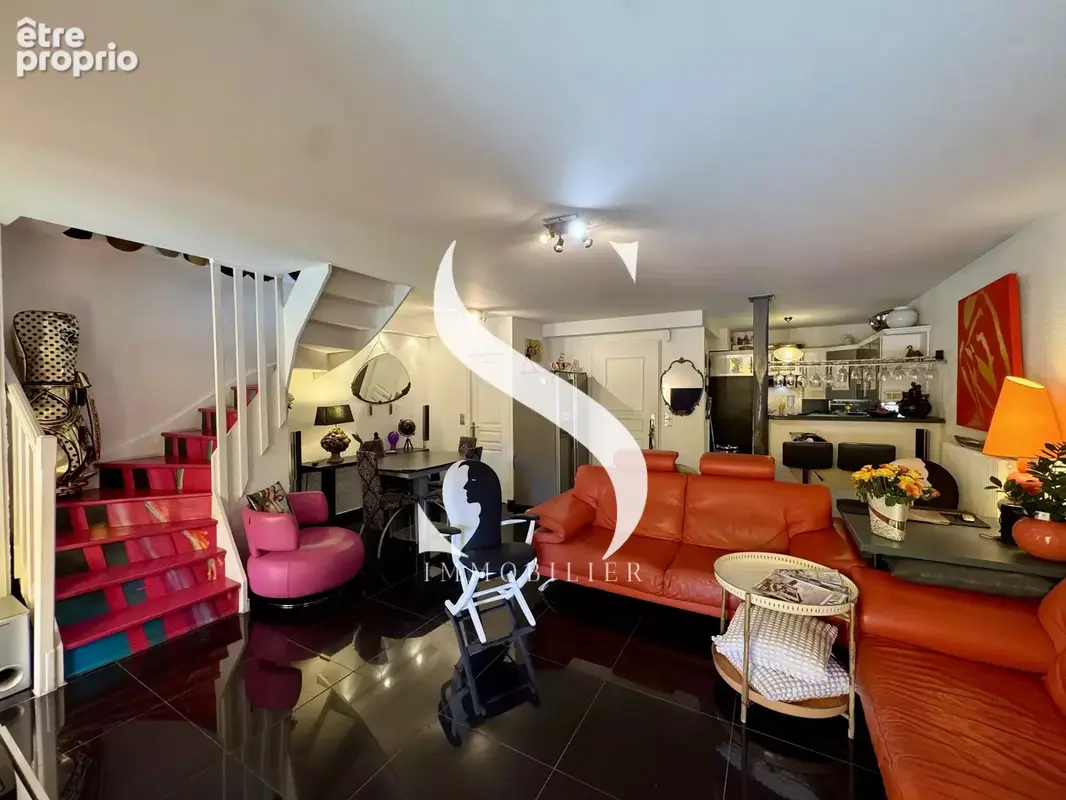 Duplex 65m² avec extérieur de 95m² et piscine - Valbonne - photo 6