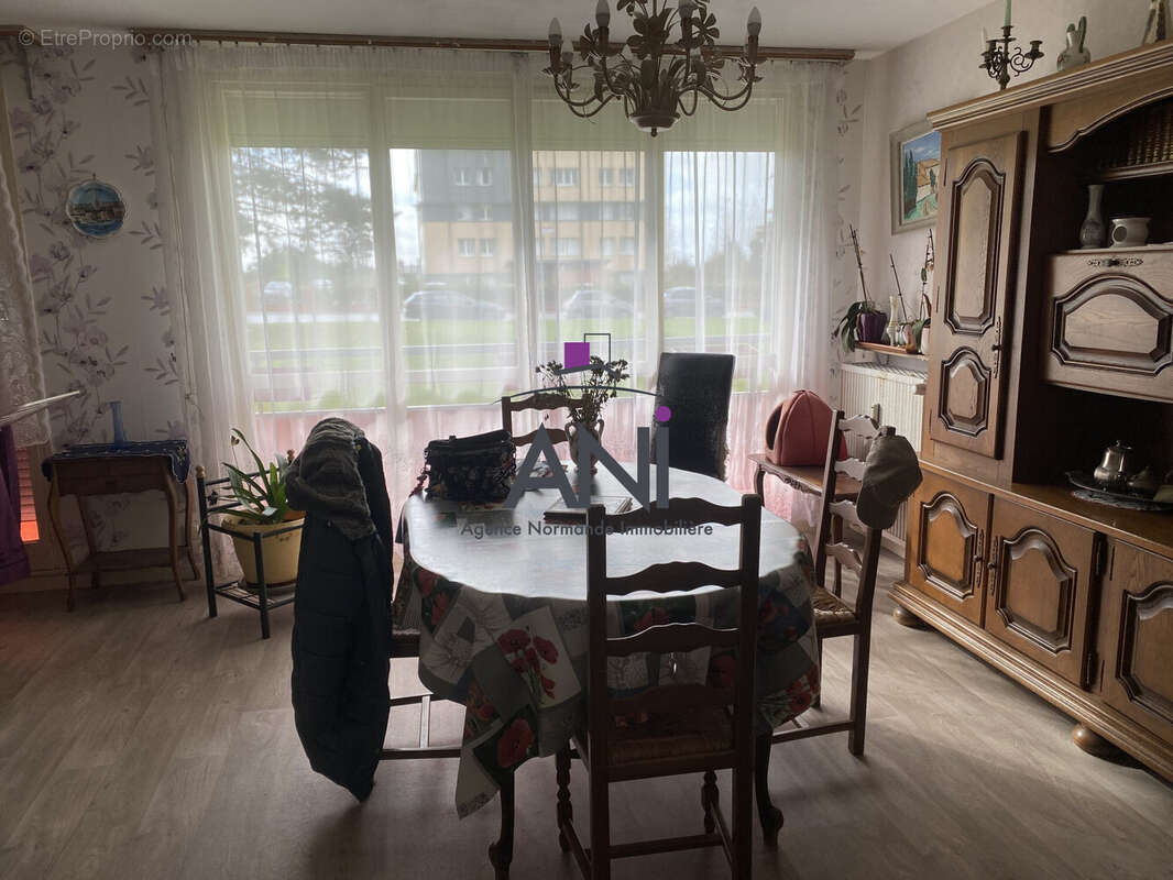 Appartement à GREGES