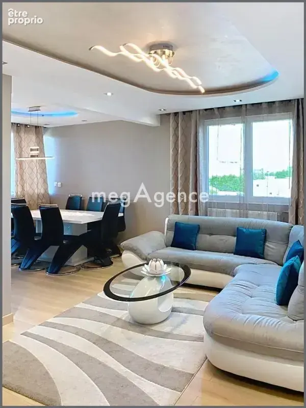 Villefranche-sur-saône – t4 meublé avec balcon, parking et cave - photo 4