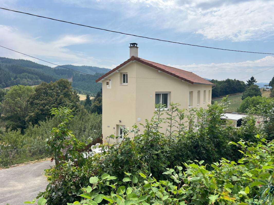 Maison à vendre 6 pièces Proche de LAMURE SUR AZERGUES (69) - photo 2
