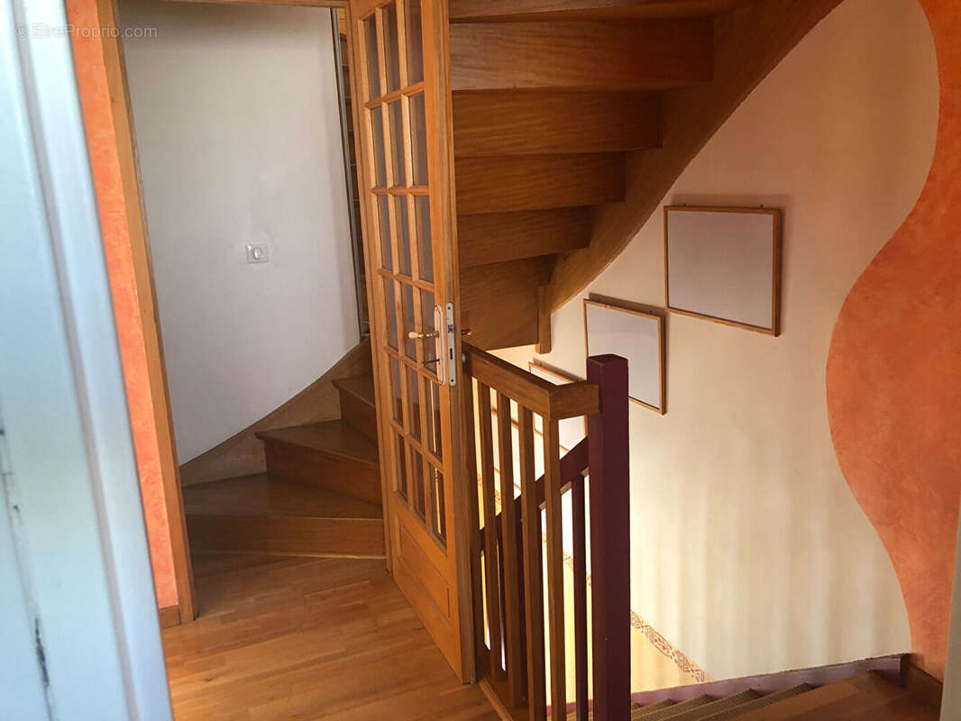 Maison à LES LOGES-EN-JOSAS