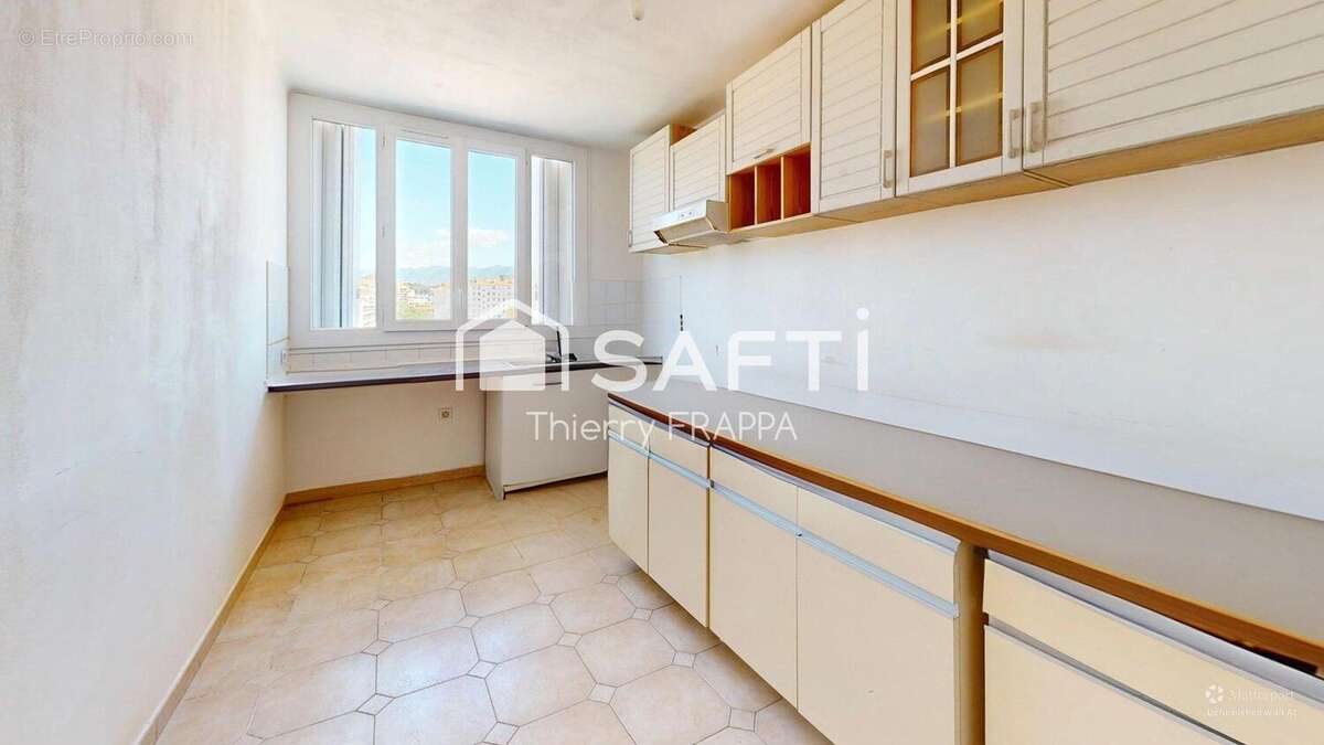 Photo 4 - Appartement à AJACCIO