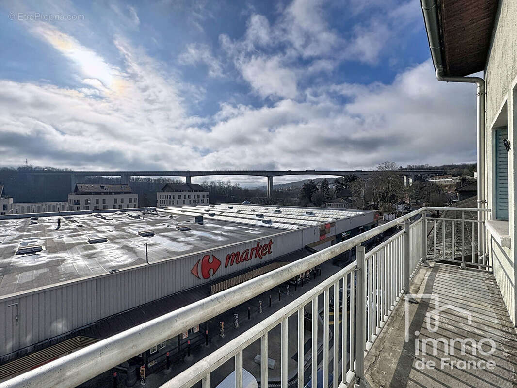 Appartement à BELLEGARDE-SUR-VALSERINE