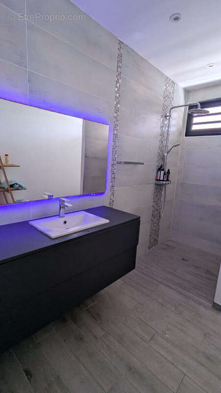 Maison à SAINT-FRANCOIS