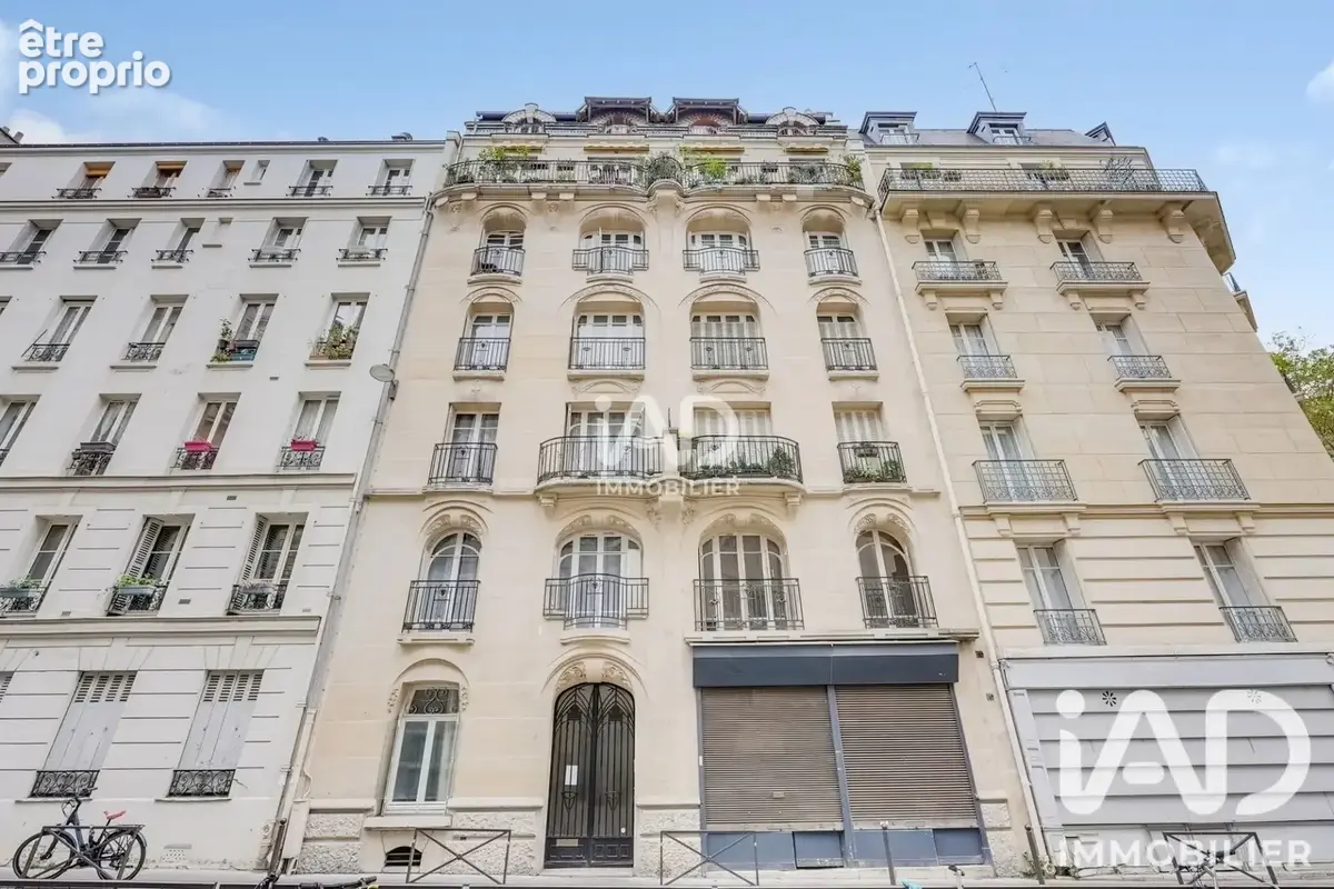 Photo 1 - Appartement à PARIS-16E