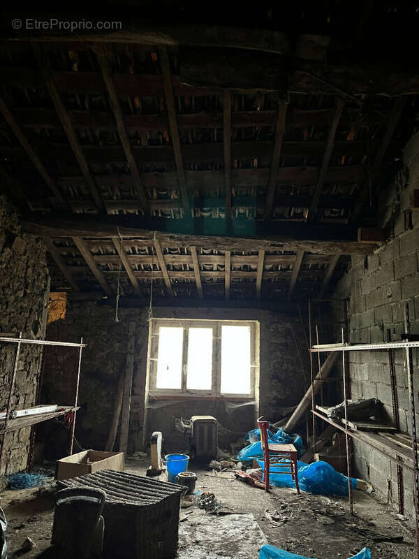 Maison à SAINT-AMOUR