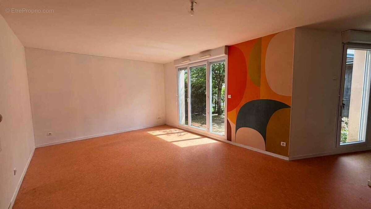 Maison mitoyenne de type 5 - photo 4