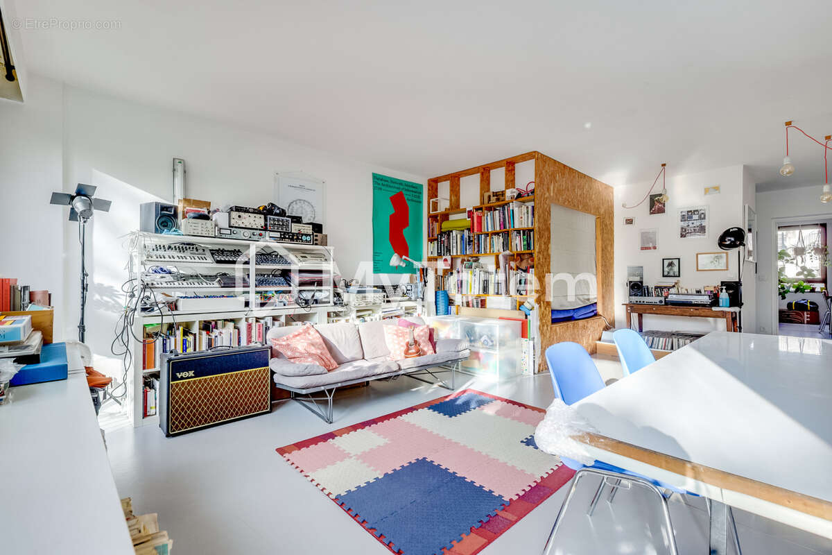 Appartement à PARIS-18E