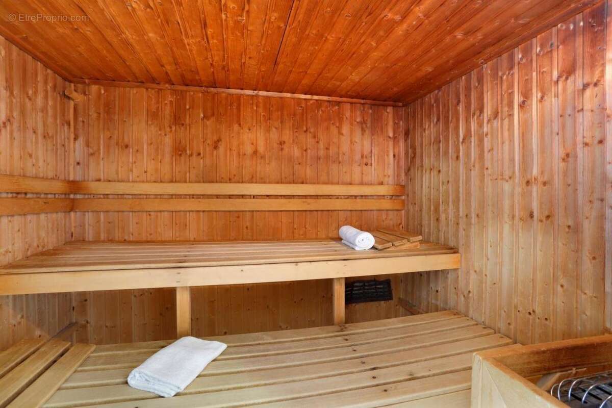 Appartement à AX-LES-THERMES