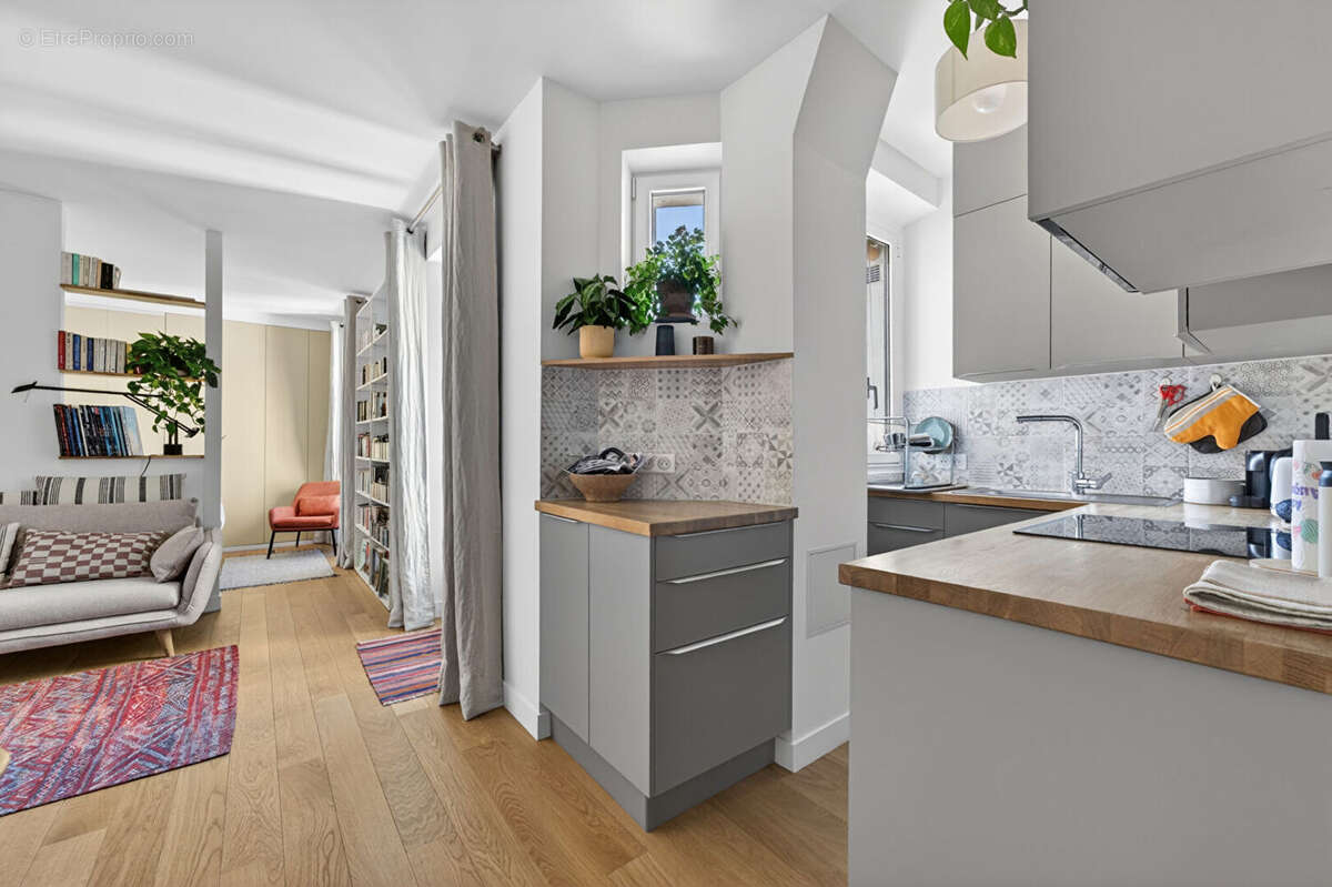 Appartement à PARIS-19E