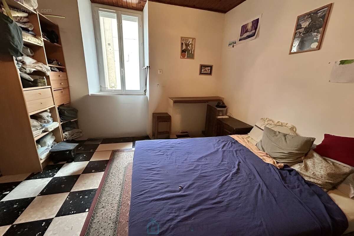 Appartement à BESSEGES