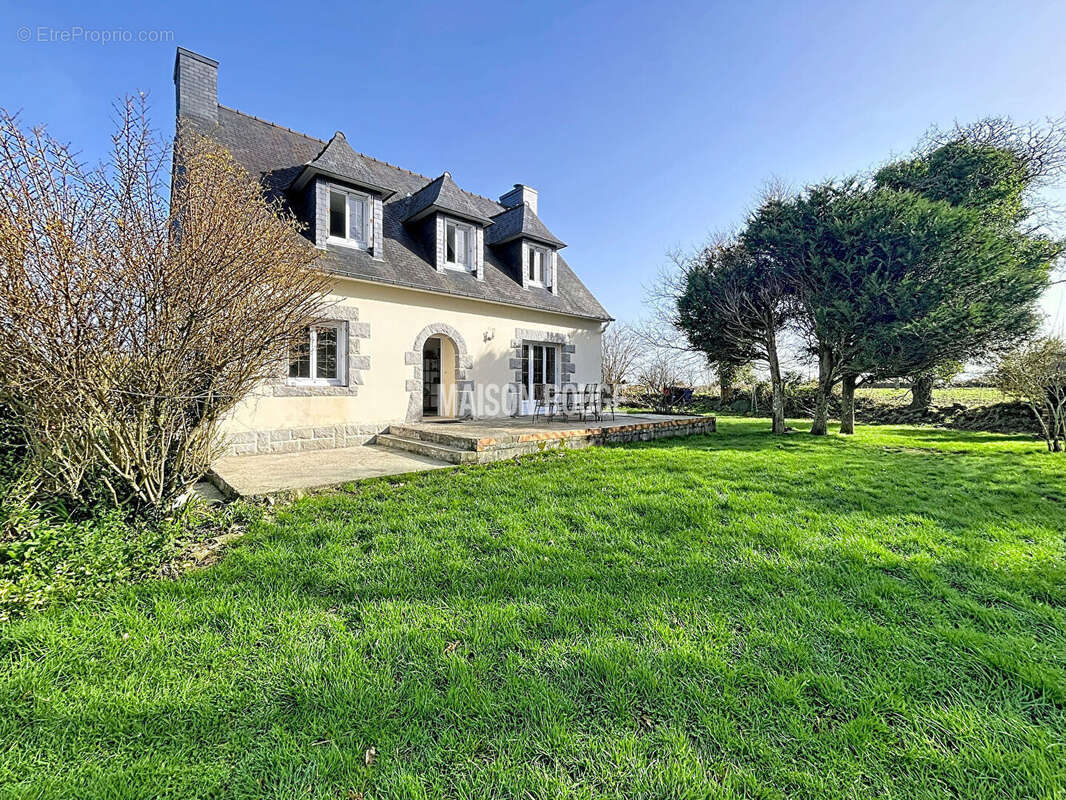 Maison à PLOULEC'H