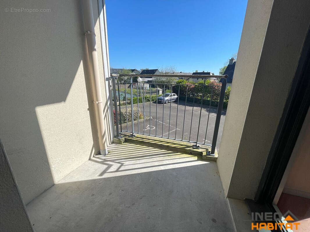 Appartement à LA MEZIERE