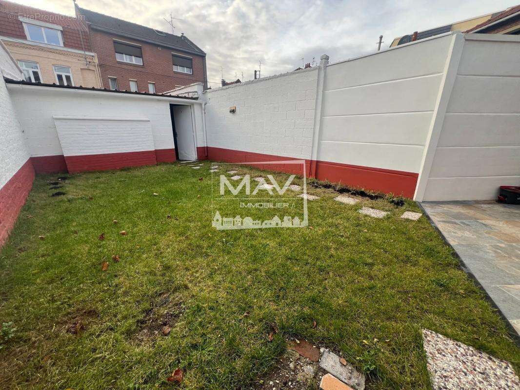 Maison à FACHES-THUMESNIL