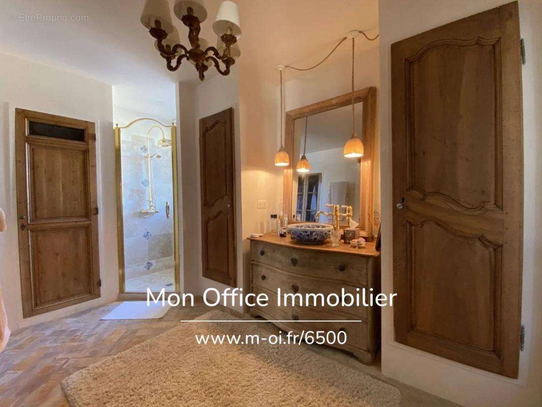 Maison à ANSOUIS