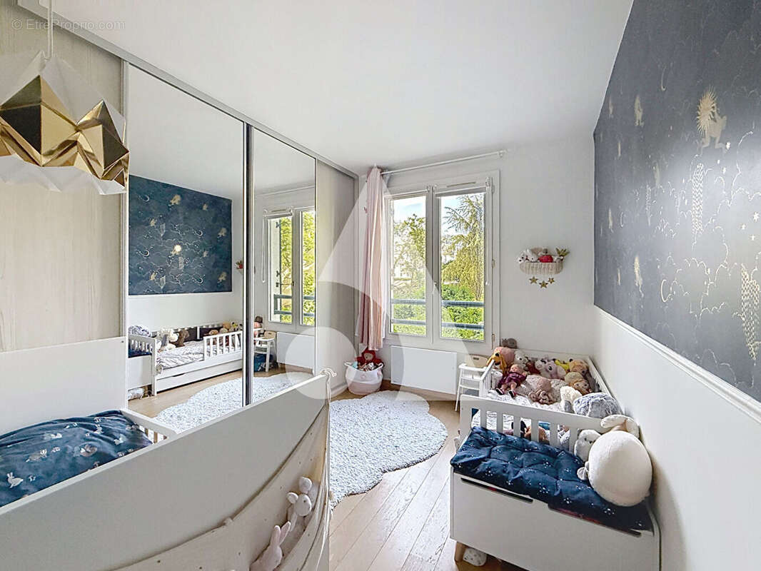 Appartement à RUEIL-MALMAISON