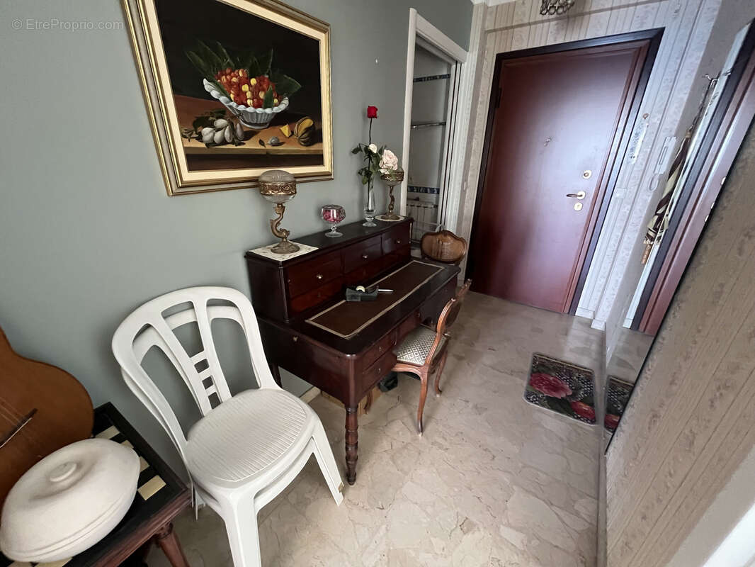 Appartement à ROQUEBRUNE-CAP-MARTIN