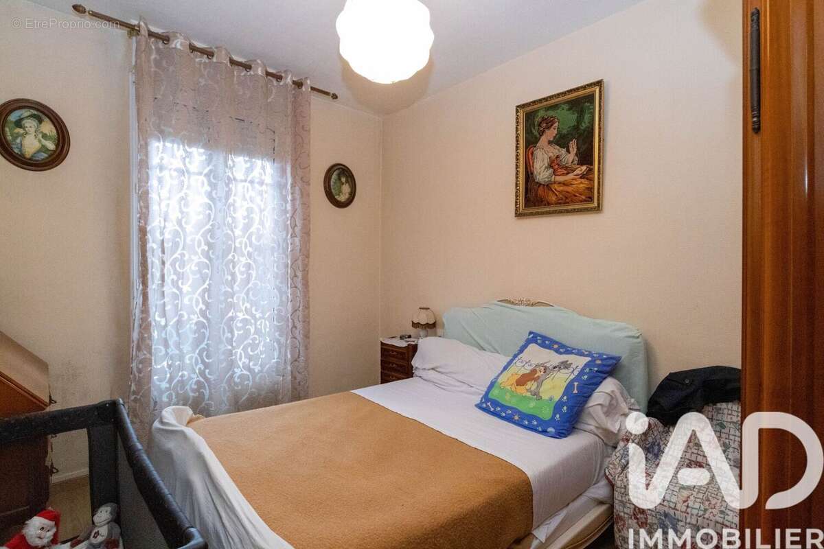 Photo 9 - Maison à BONDY