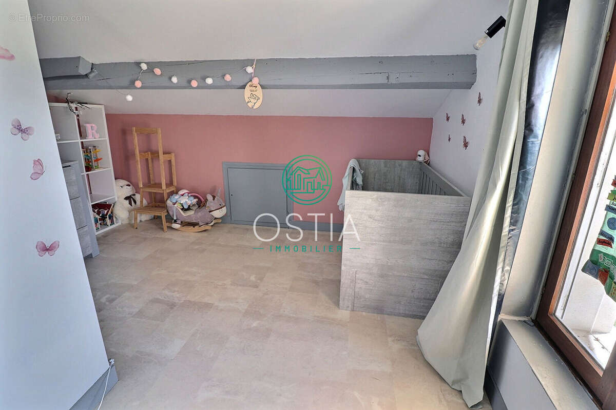 Maison à SAINT-MARTIN-LA-PLAINE