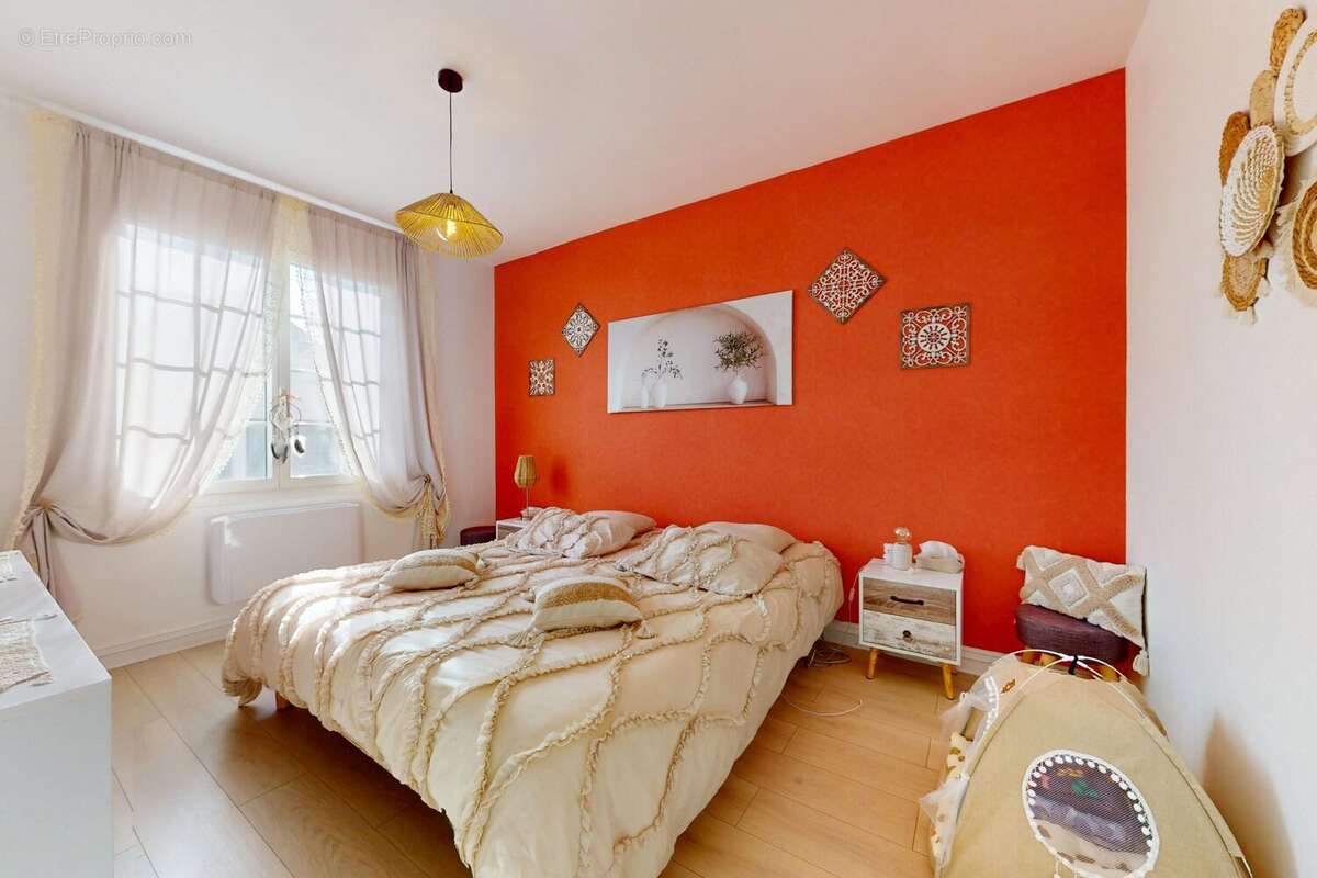 Maison à MOULEYDIER