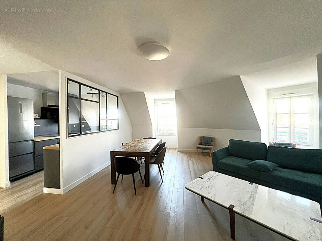 Appartement à GOUVIEUX