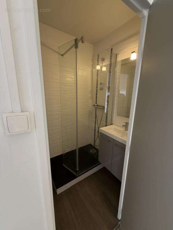 Appartement rénové - photo 4