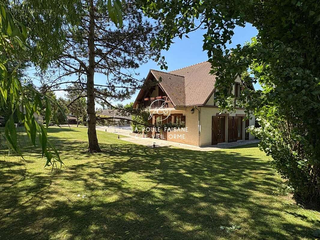 Vente propriete ancienne et dependances secteur breval - photo 4