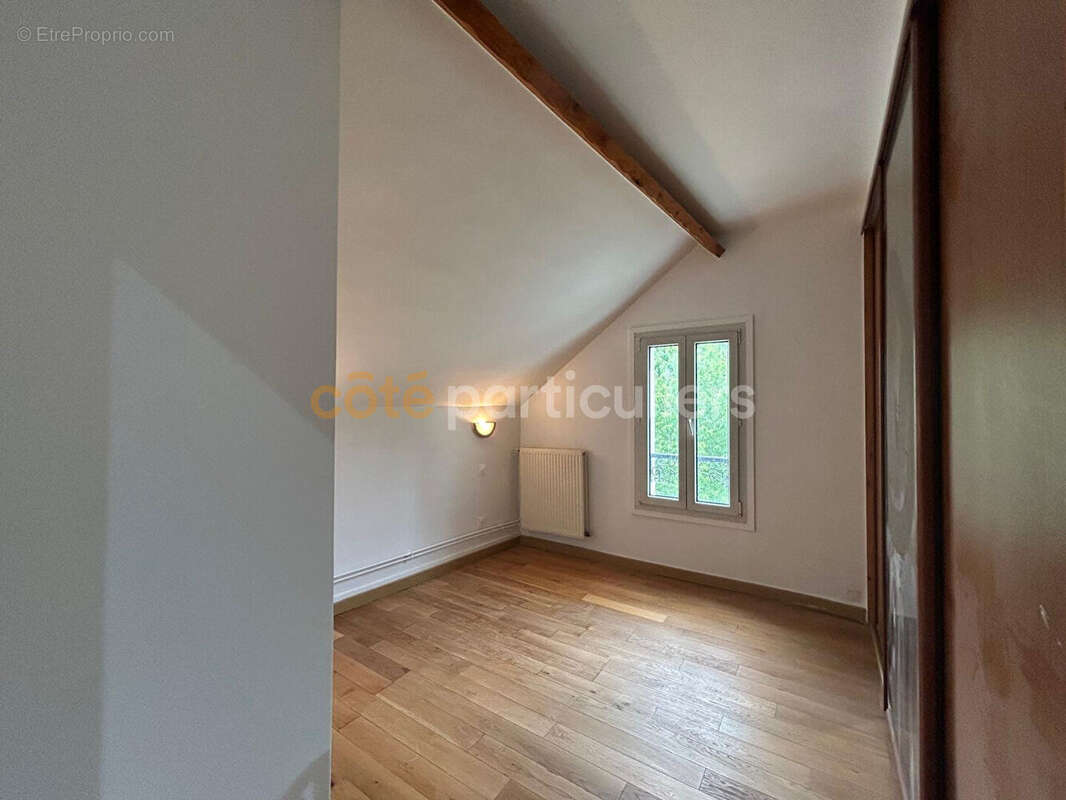 Appartement à VILLENEUVE-SAINT-GEORGES