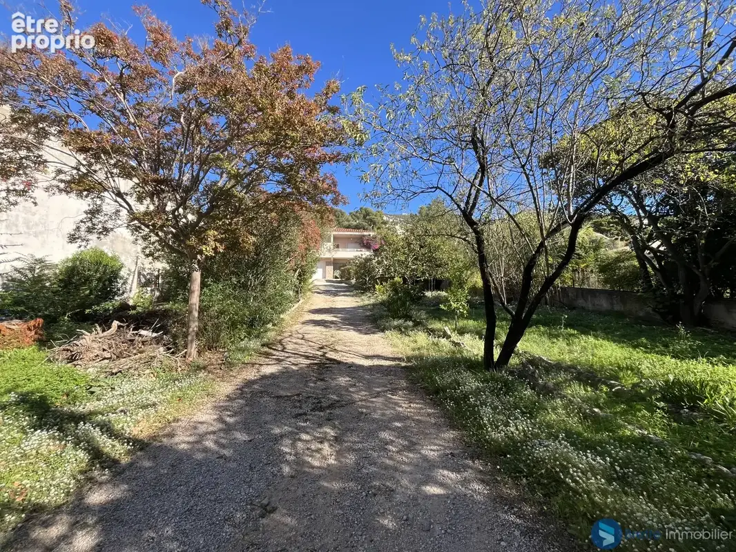 Toulon valbourdin - terrain constructible 381 m2 - photo 2