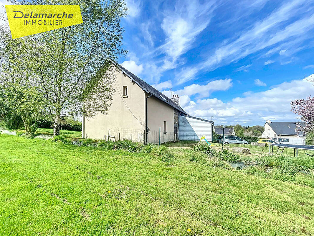 Maison à VILLEDIEU-LES-POELES
