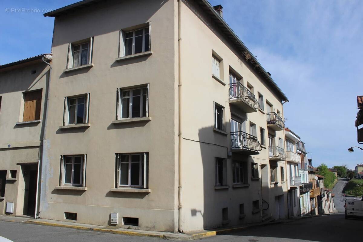 Appartement à MONTREJEAU