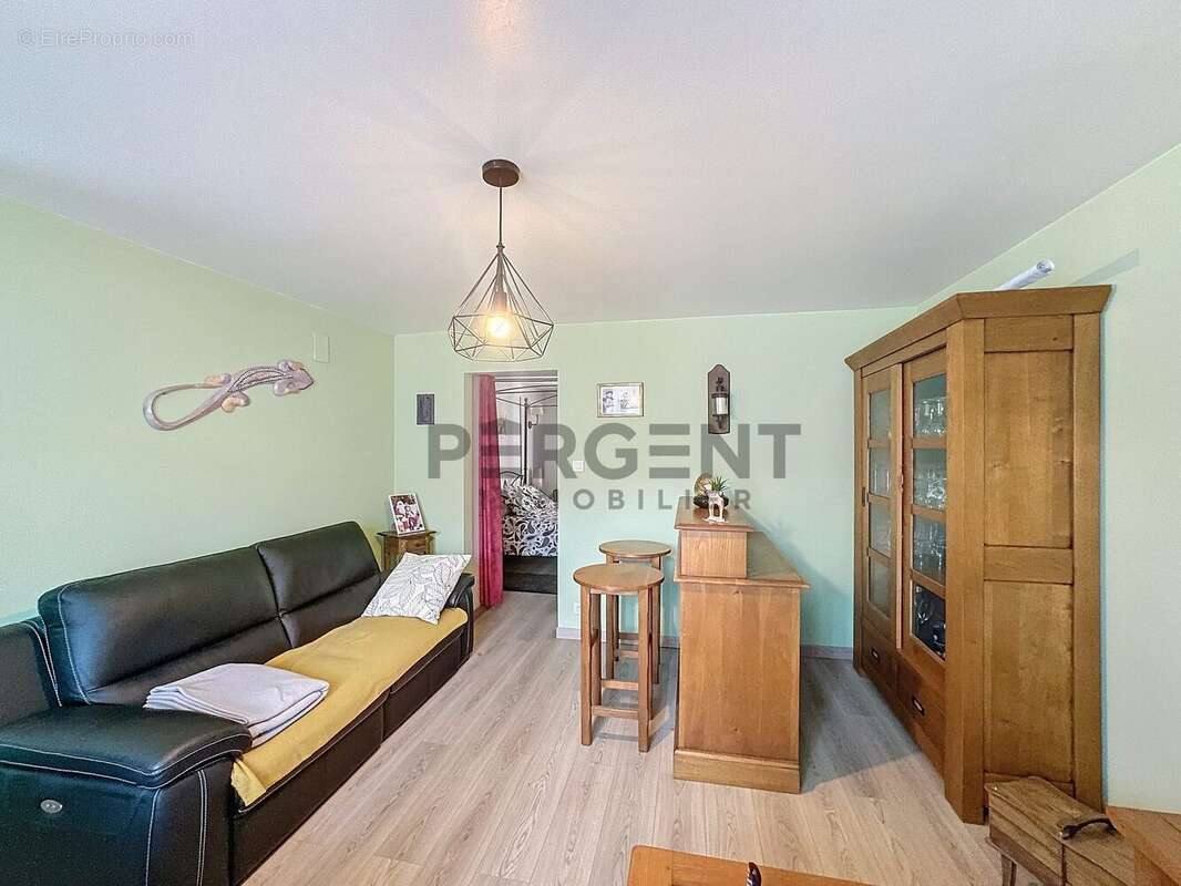 Maison à NOUZONVILLE