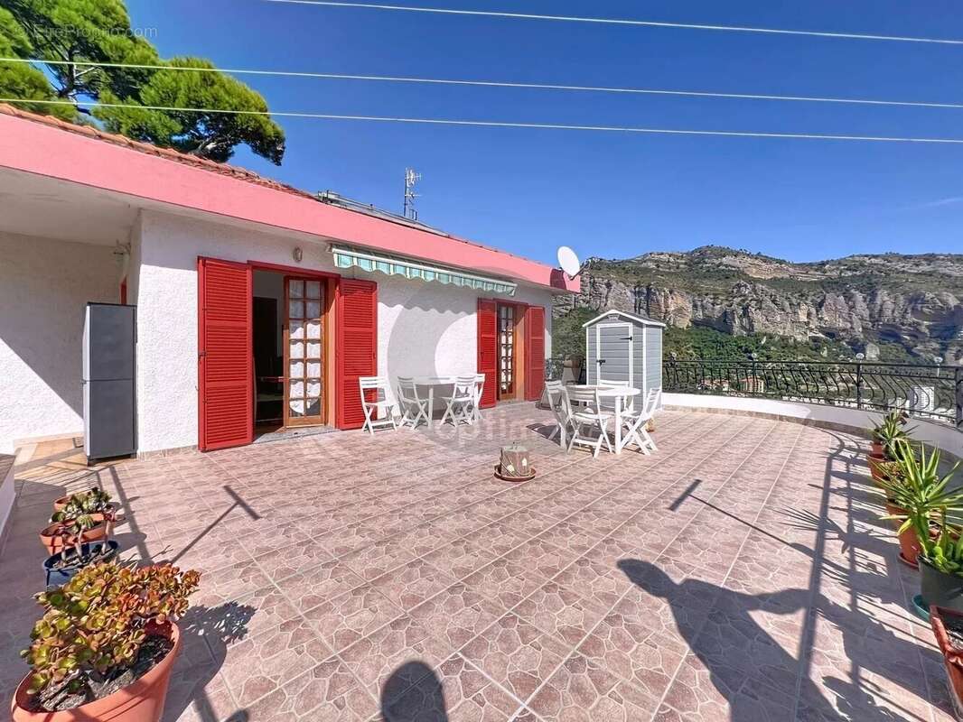 Appartement à MENTON