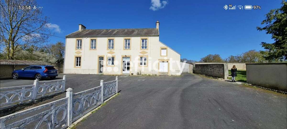 Maison à ELLON