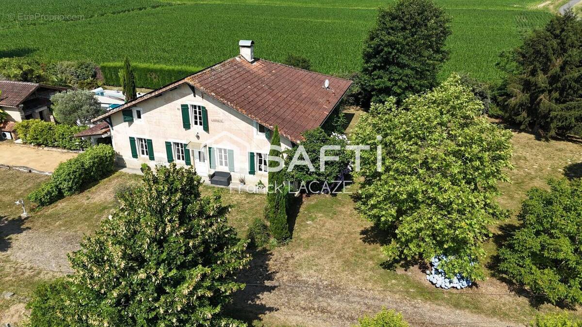 Photo 1 - Maison à POYANNE
