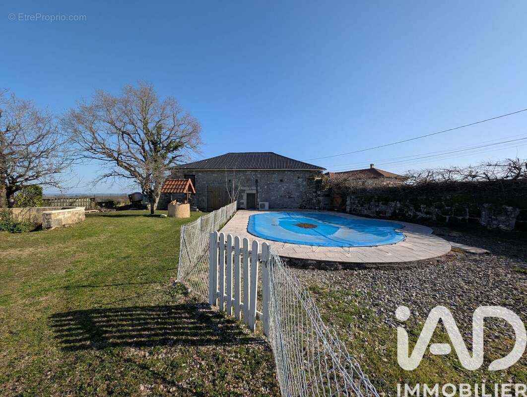Maison 150 m² à Jugeals-Nazareth  - photo 4