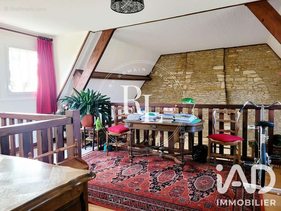 Maison 150 m² à Varaville  - photo 7