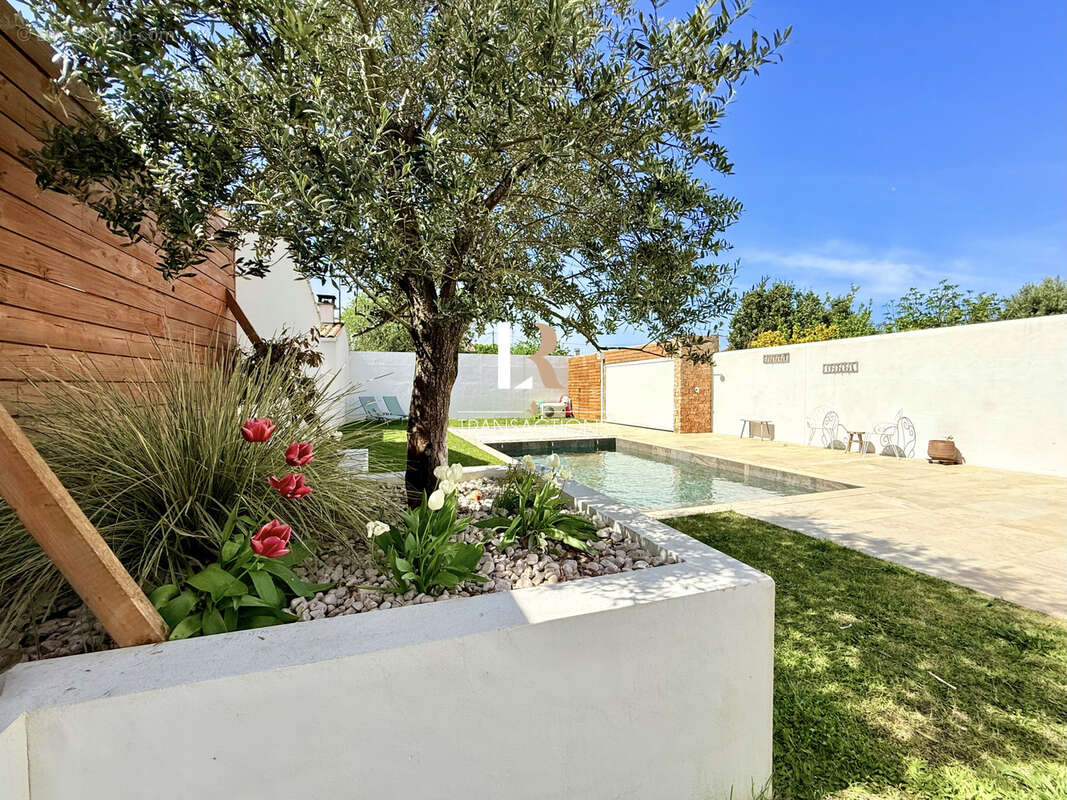 Maison à LA ROCHELLE