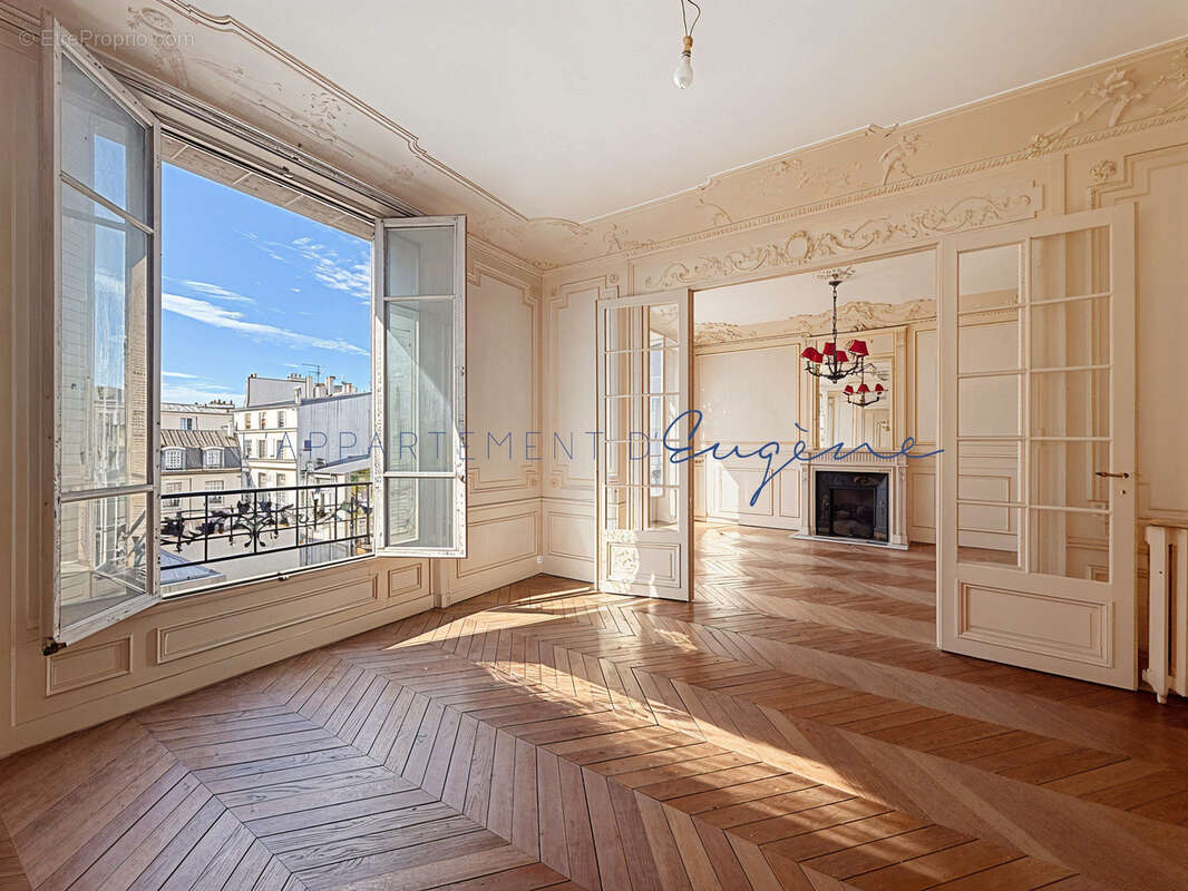 Appartement à PARIS-4E