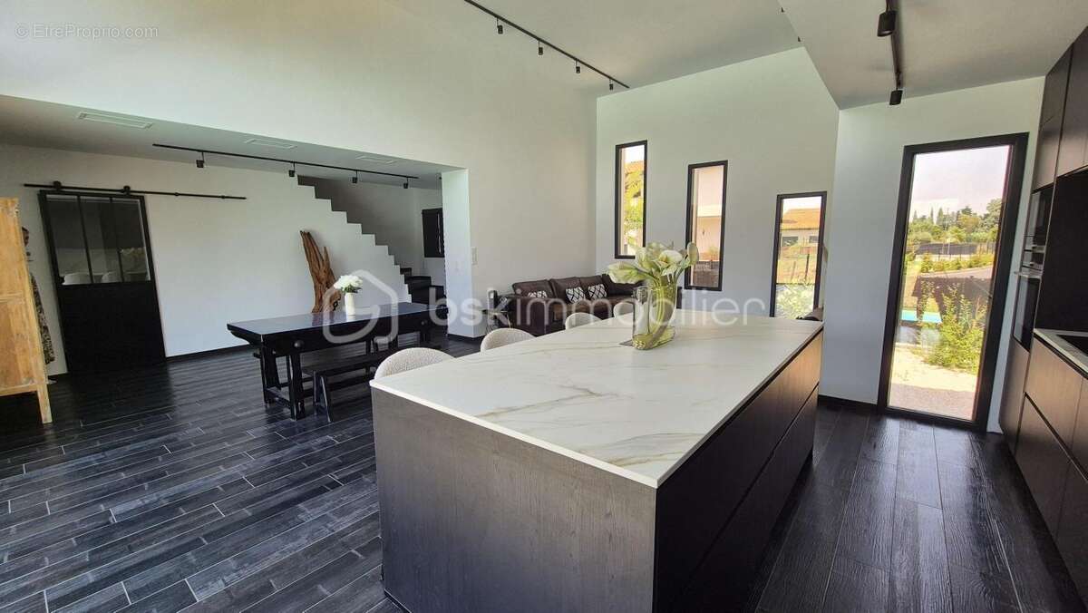 Maison à SAINT-CYPRIEN