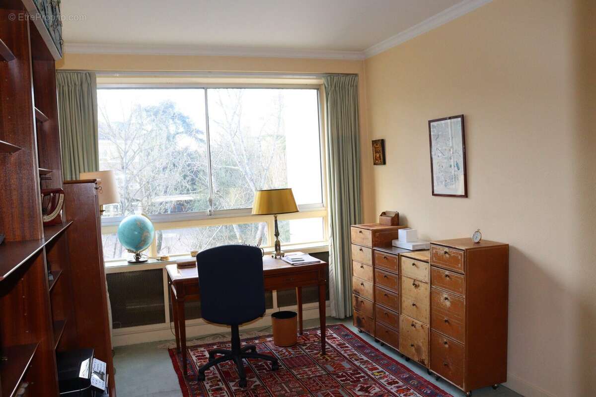 Appartement à LOUVECIENNES