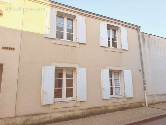 Maison à LA ROCHELLE