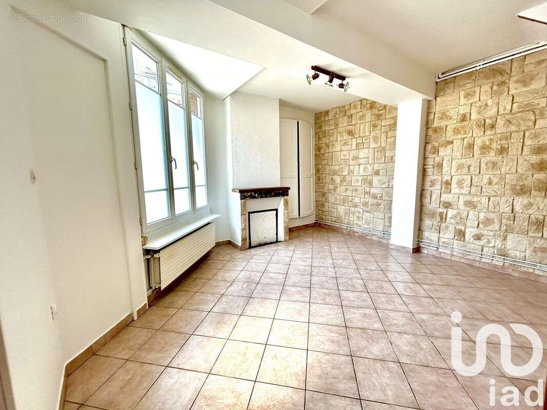 Photo 3 - Maison à SENS