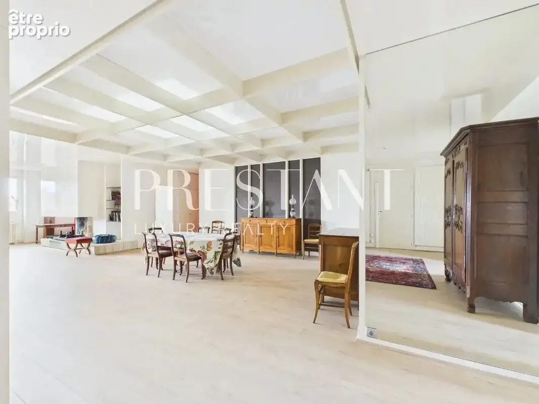 Appartement face au Jardin Public, au cœur de l’une des adresses les plus prestigieuses de Bordeaux. - photo 36