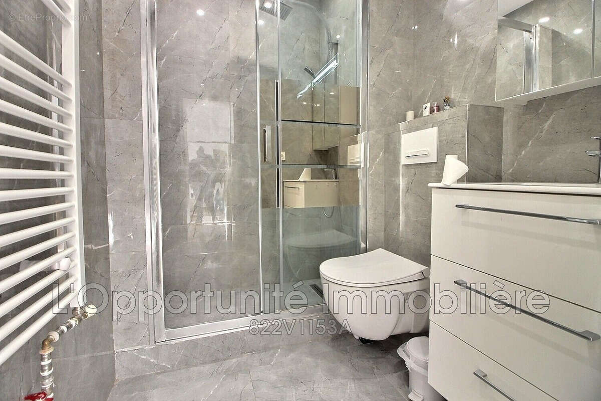 Appartement à LE CANNET