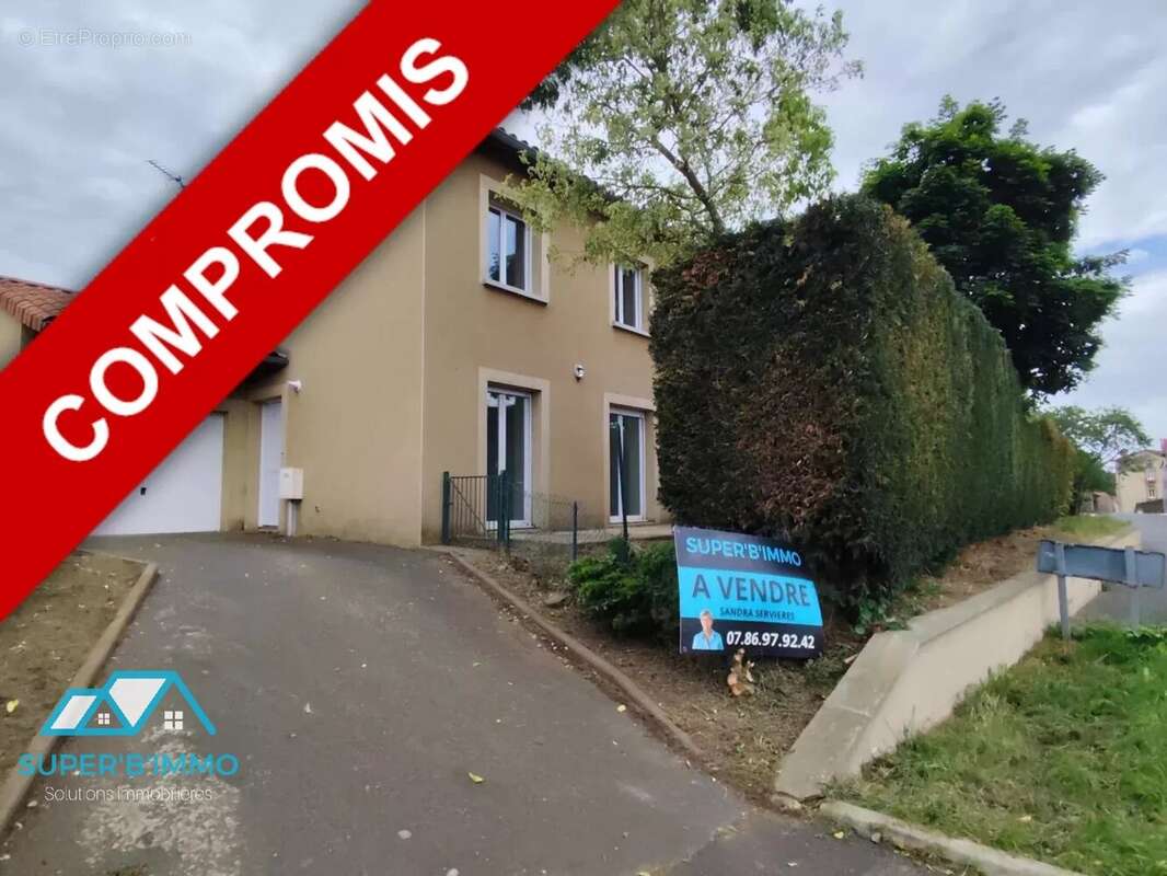 Maison à MAZEYRAT-D&#039;ALLIER