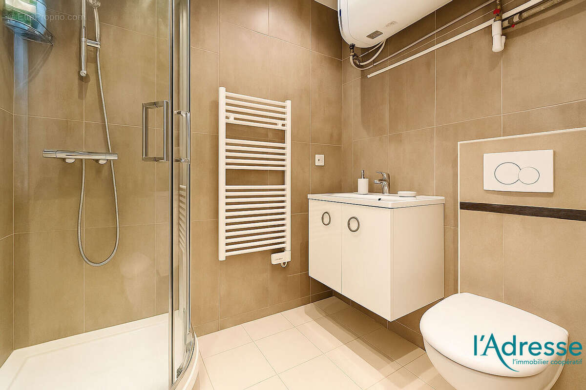 Appartement à PARIS-11E