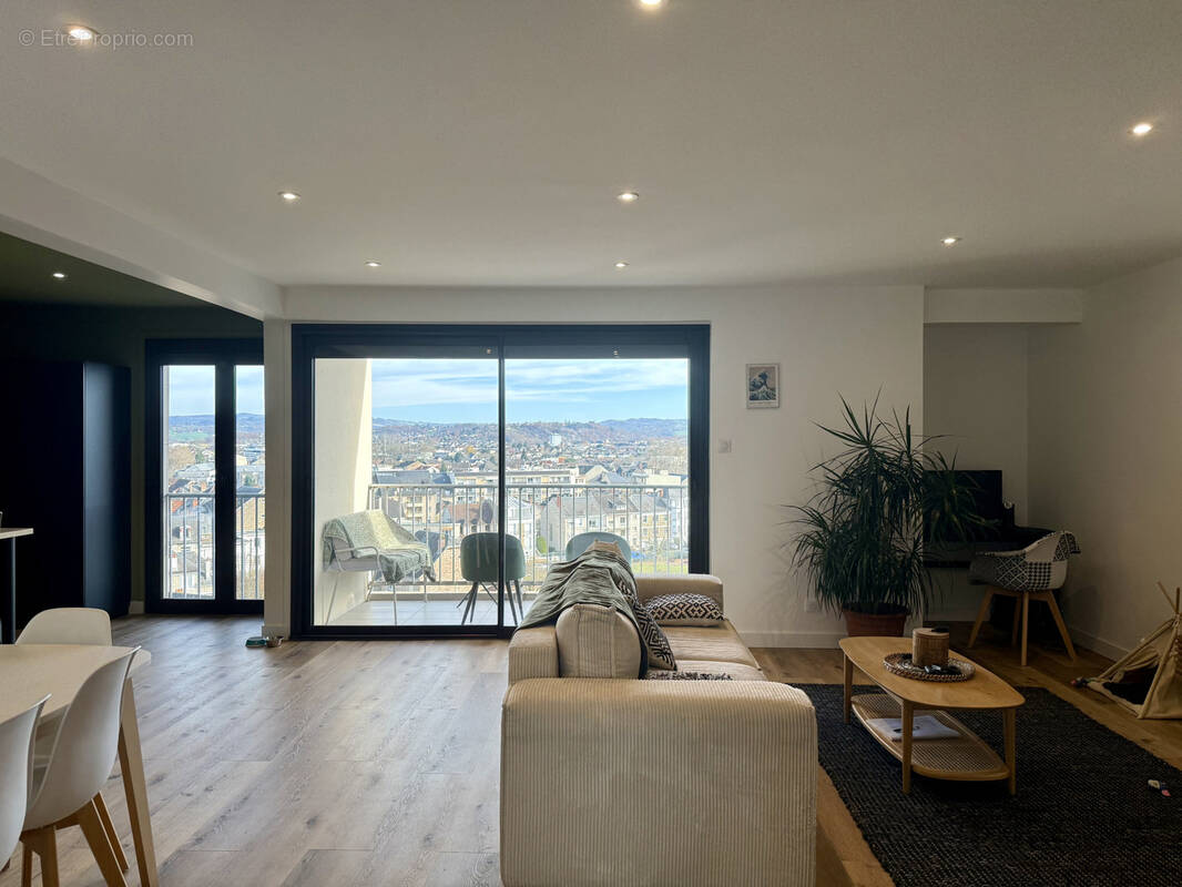 Appartement à BRIVE-LA-GAILLARDE